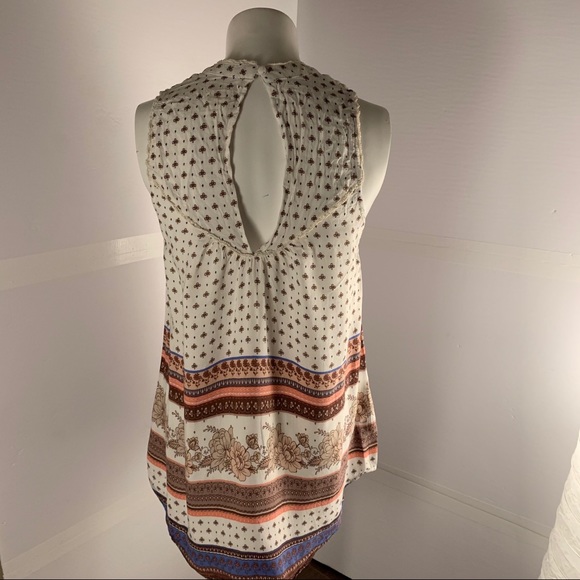 O’Neil Flowy Top - Picture 3 of 6